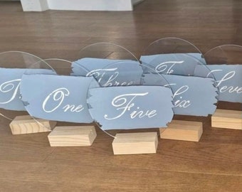 Acrylic circle table numbers