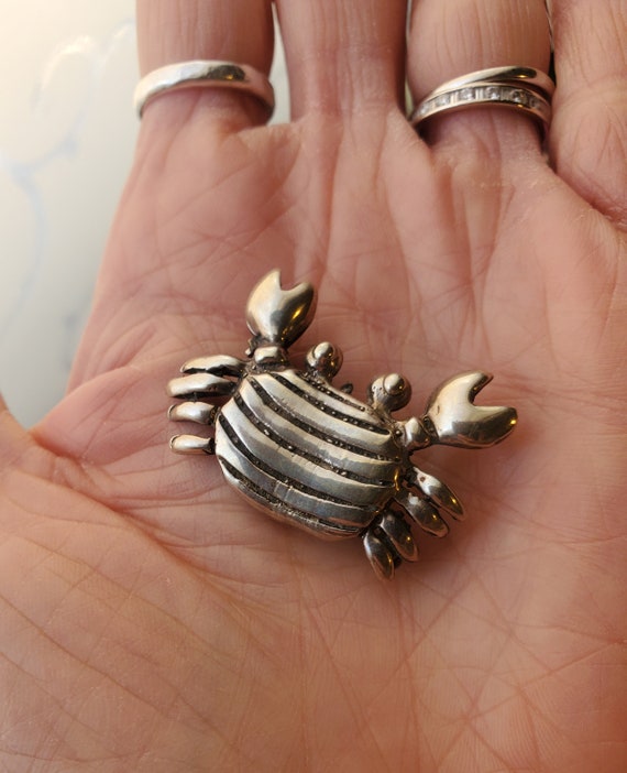 Adorable Sterling Silver Crab Pendant OR Brooch! - image 2