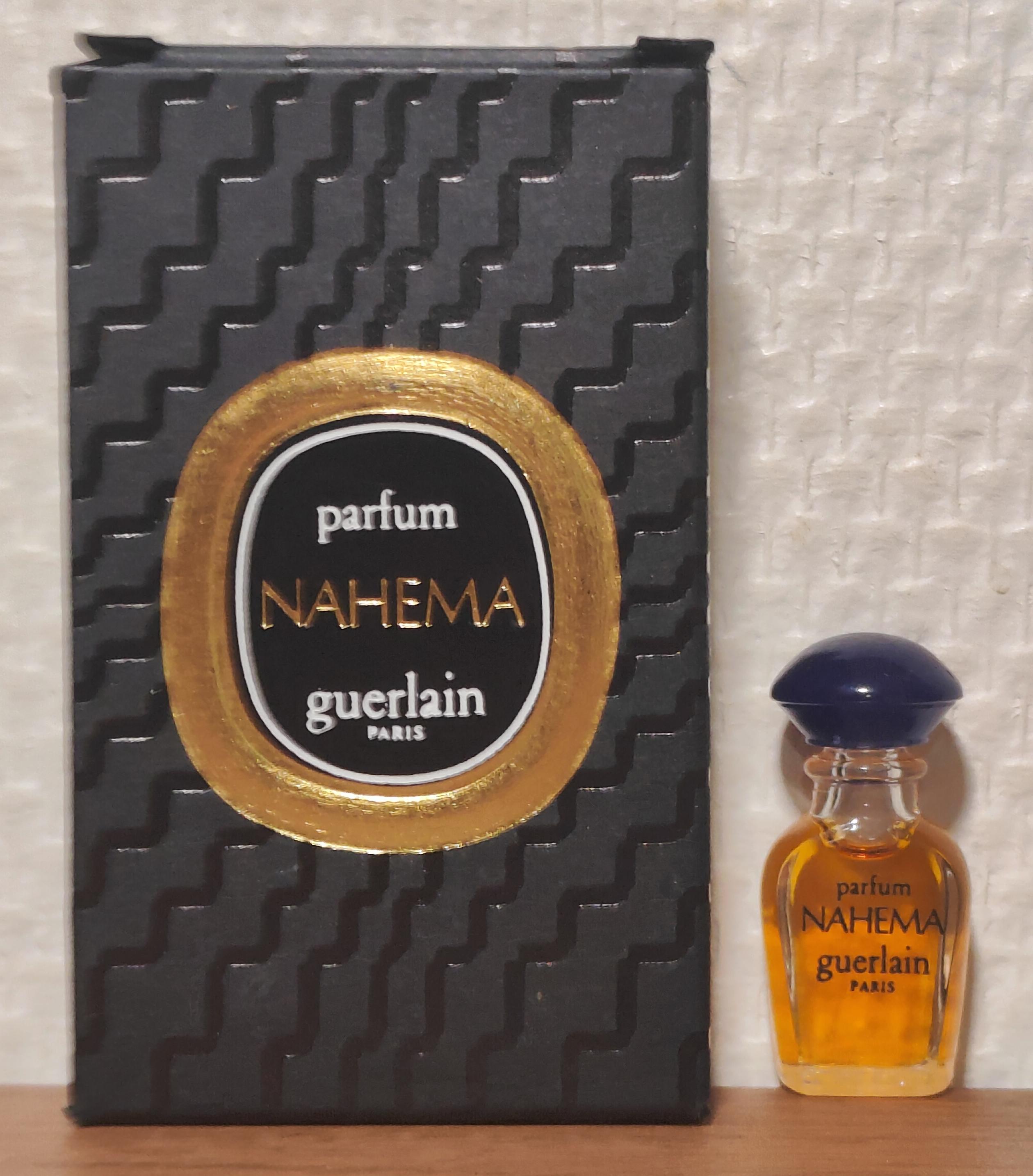 GUERLAIN NAHEMA PARFUM ゲランナエマ7.5ml 廃盤レア GUERLAIN NAHEMA PARFUM ゲランナエマ7.5ml 廃盤レア