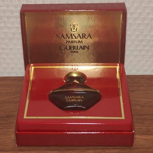 Guerlain Samsara Extrait de Parfum 2 ml. Box. Full. Good condition