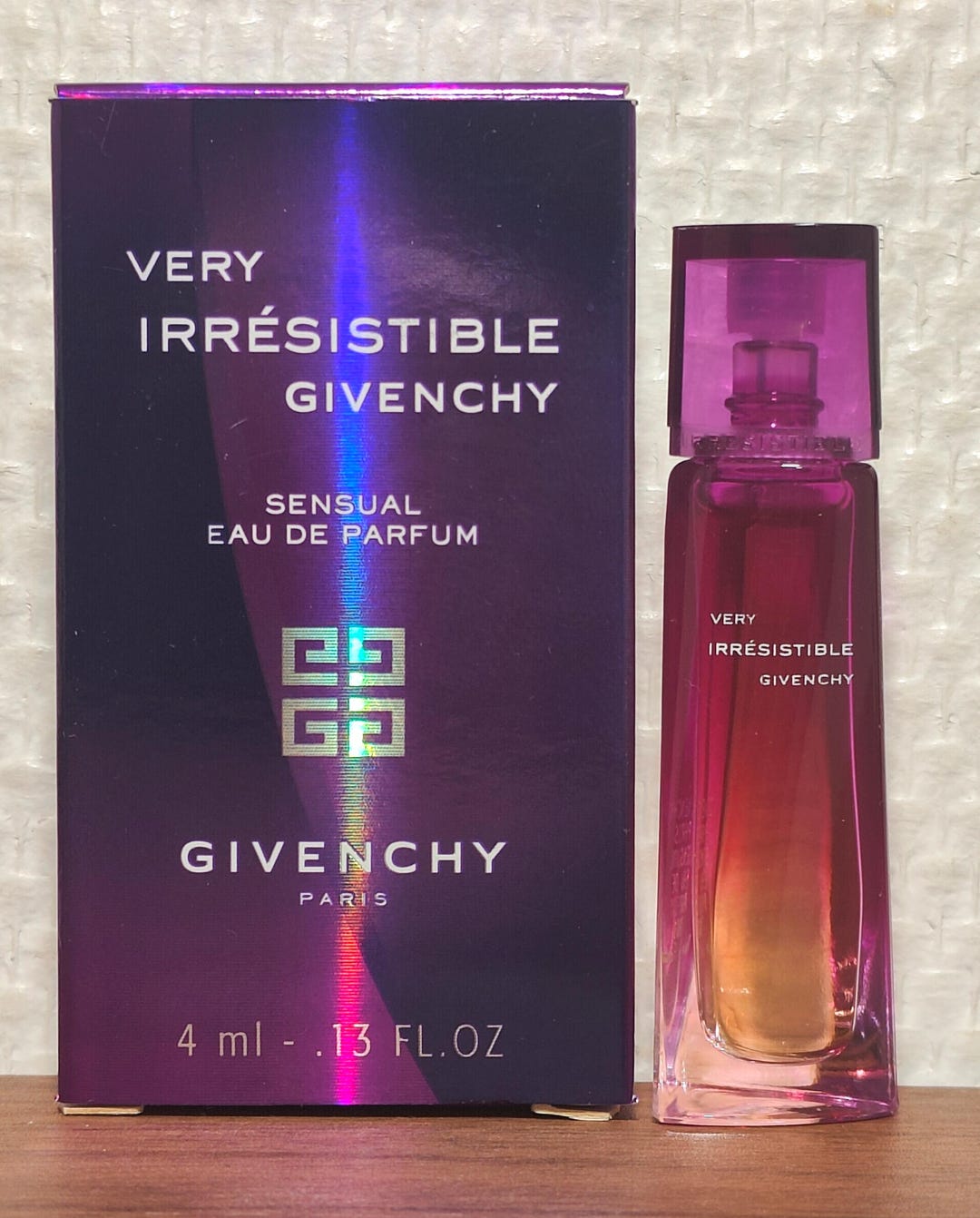 Sensual Eau De Parfum Very Irrésistible by Givenchy, 4 Ml. Box