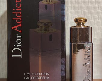 Limitierte Auflage, beschränkte Auflage. Dior Addict Eau de Parfum von Christian Dior 5 ml. Kasten. Voll. Perfekter Zustand