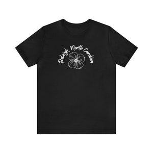 Camiseta de Raleigh, Raleigh Carolina del Norte, Camiseta de Carolina del Norte, Flor de cornejo, Camiseta de flores imagen 5