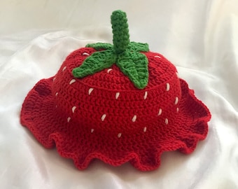 Crochet Strawberry Bucket Hat