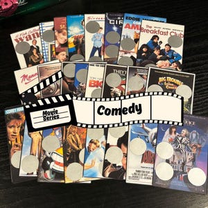 COMEDY Poster Rubbelkarte Filmset Spar-Challenge 500 Spiel Bargeld Umschlag Geld Untergang Geldbeutel Binder Physisch