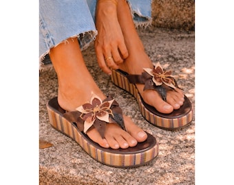Biviel Womens Leather Flower Platform Thong Sandals Brown Striped Wedge Size 40