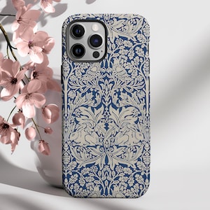 Vintage print William Morris Rabbits & Birds telefoonhoesje | IPhone PRO Max Plus 16 15 14 13 | Pixel 9 8 7 6 | Galaxy S 25 24 23 22 Ultra