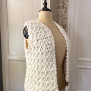 Crochet pattern waistcoat / crochet pattern sleeveless vest (Dutch pattern)