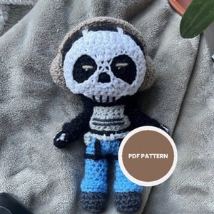 Ghost Amigurumi Doll Pattern - Call of Duty