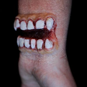 Top/Bottom Teeth Silicone Prosthetic