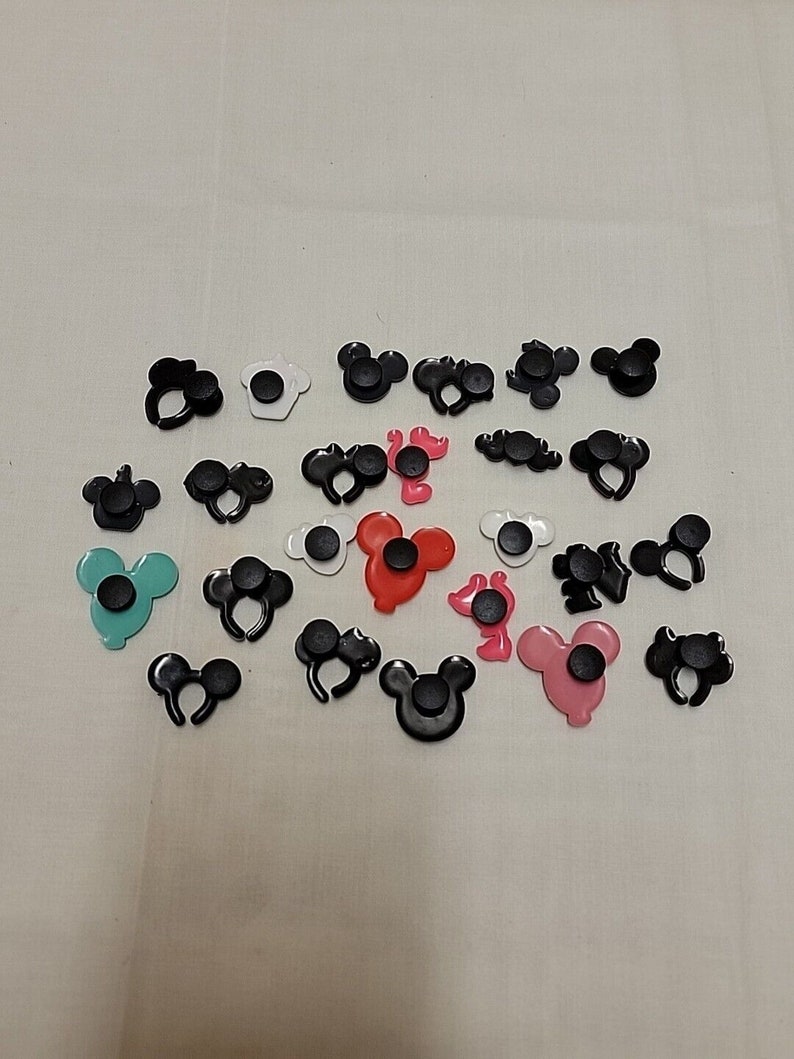 Disney Mickie & Minnie Mouse Character Shoe Charms Baby Yoda Lot of 25 image 5