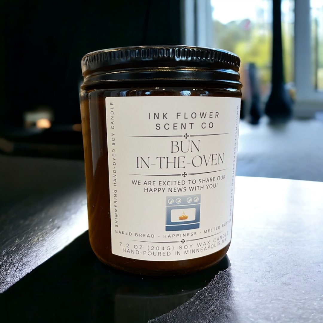 Bunintheoven Soy Wax Candle Pregnancy Announcement Gift, Cute Way to