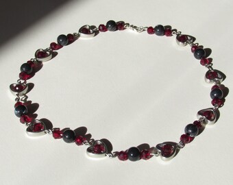 Black & Red Heart Beaded Necklace