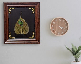 Handmade Peepal Leaf Painting Green Parrot , Wildlife artwork, Living Room Decor, Botanical Artwork