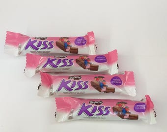 Barrette di cioccolato Greek Kiss ripiene di crema alla fragola (confezione da 4)