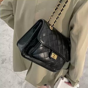 Handbags: Which Chanel Bags Are Crossbody? - Fashion For Lunch.