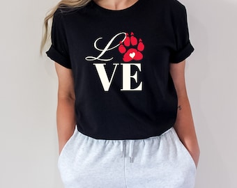 Dog lover shirt, Cute Puppy tee  Love for dogs, Dog love t-shirt, Dog mom, Dog Paw t-shirt, Doggie love, Puppy t-shirt, Paw print love shirt