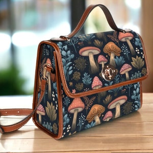 Sac cartable en toile de forêt mystique • Sac à main à sangle végétalienne aux champignons Cottagecore • Sac à main croisé pour femmes • Sac à bandoulière botanique Boho