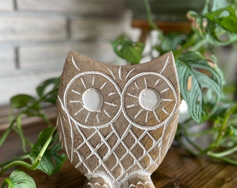 Wood Barn Owl Figure