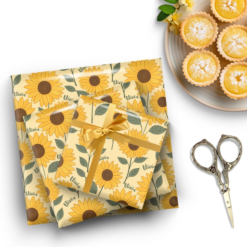 JarThenaAMCS Highland Cow Sunflower Wooden Utensil Holder 4...