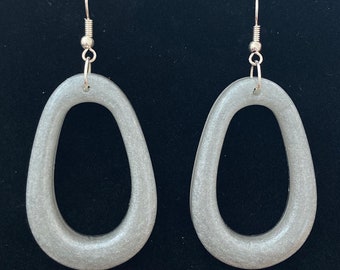 Resin Earrings - Ovals in Silver Mica Resin