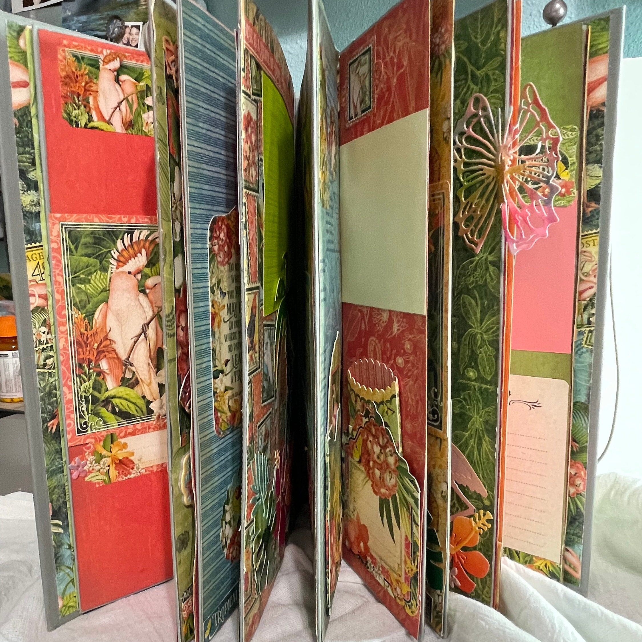 Handmade Chipboard Junk Journal With the BEAUTIFUL Graphic 45 Paradise ...