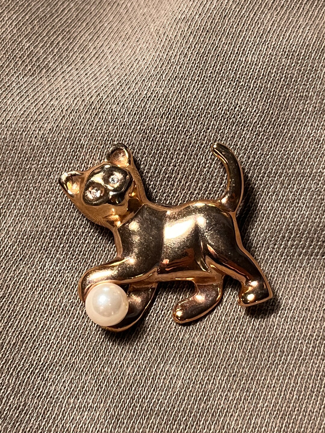 Vintage Gold Tone Brooch, Cat Pin, Pearl Ball Etsy
