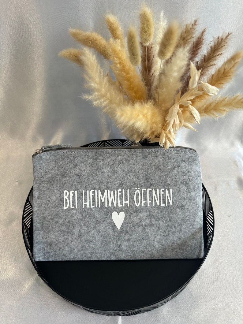 Heimweh Täschchen / Geschenk gegen Heimweh / Umzug / Ausland / Klassenfahrt / Auswanderung / Reise / Bei Heimweh öffnen / Reha / Filztasche Bild 6