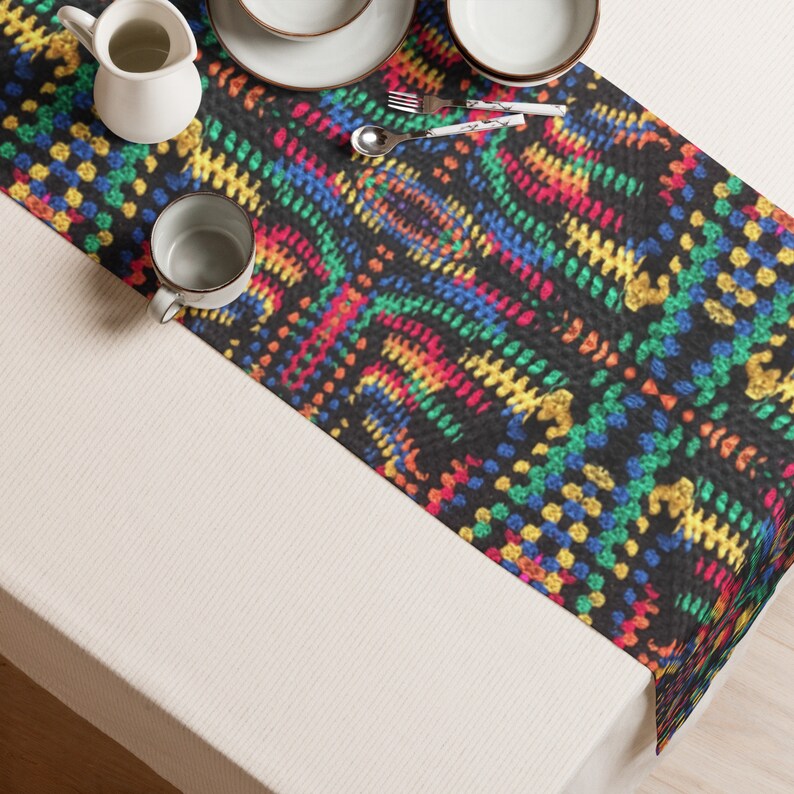 Set of 4 Custom Placemats and Table Runner in Crochet Design Mistic