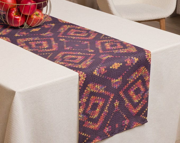 Unique Crochet Pattern Table Runner Decor – Purple Cluster Design for Dining Room Table Centerpiece, Gifts for House Warming and Last Minute