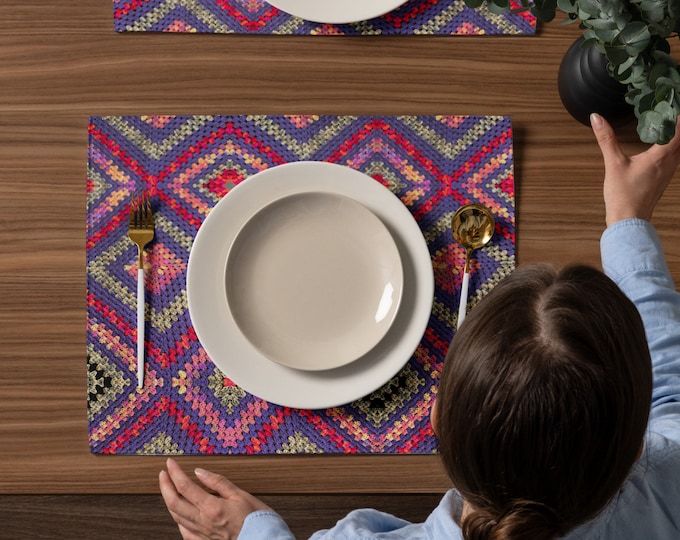 Crochet Design Placemats, Set of 4 Pattern Style Mats, Chi Dining Farmhouse Accents for Grandma Spring Linen Tabletop, House Warming Gift