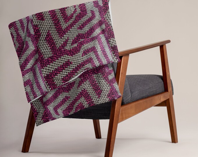 Perfect Holiday Gift, Cozy Winter Throw, Ritzi Crochet Design Blanket – Ideal for Chilly Nights, Unique Home Decor