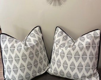 Black and White Print Throw Pillow with Black Trim - 20" x 20"