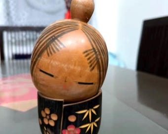 Rare Vintage Kokeshi Doll Japanese Wooden Figurine by Suigai Sato 佐筱翠崕