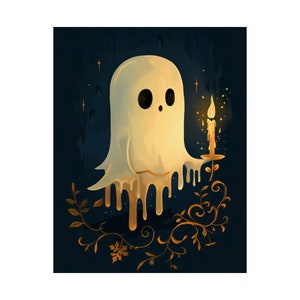 Midnight Ghostie | Gerahmtes Vertikales Poster | Gespenst mit Kerze | Poster Herbst | Halloween-Geist | Gruselige Wandkunst | Süsse Dark Academia