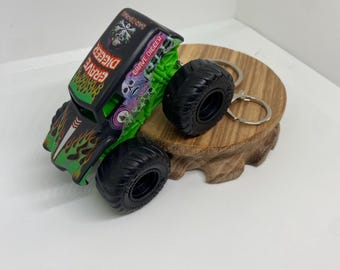 Grave Digger, Monster Truck Key Chain
