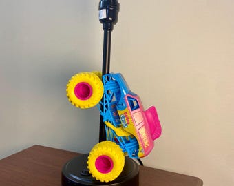 Ringling, Bailey Circuit, Mohawk, Monster Truck Lamp