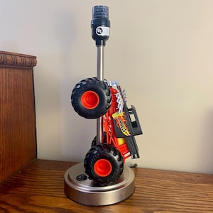 Bone Shaker, Monster Truck Lamp