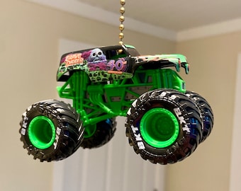Grave Digger 40th Anniversary Edition, Fan Pull, Light Chain Pull, Monster Truck