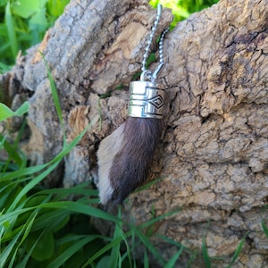 Authentic Rabbit Foot Keychain: Handcrafted Lucky Charm with Natural Fur image 3