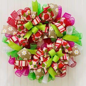 Strawberry Summer Wreath: Colorful Front Door Decor (23-inch)