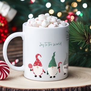Simpatica tazza di Natale, tazza di Natale dello gnomo, Gioia al mondo, tazza di caffè dello gnomo di Natale, regalo dello gnomo, regalo di Natale della tazza di Natale per bambini