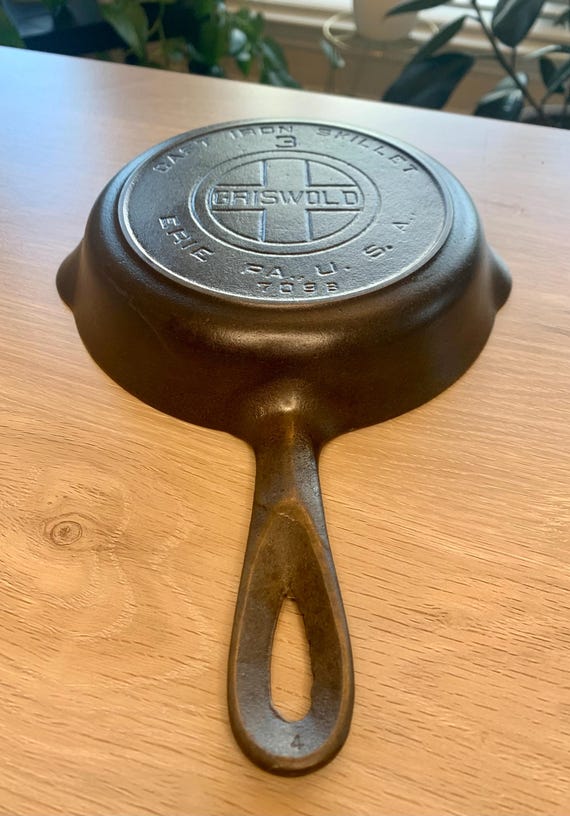 Griswold No. 3 Large Block W/ Heat Ring Cast Iron Skillet 709B - Etsy