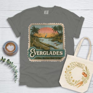 Everglades Alligator T-shirt or Sweatshirt, Comfort Colors T-shirt, Vintage Florida Design, National Park Tee, Retro Nature Lover Gift