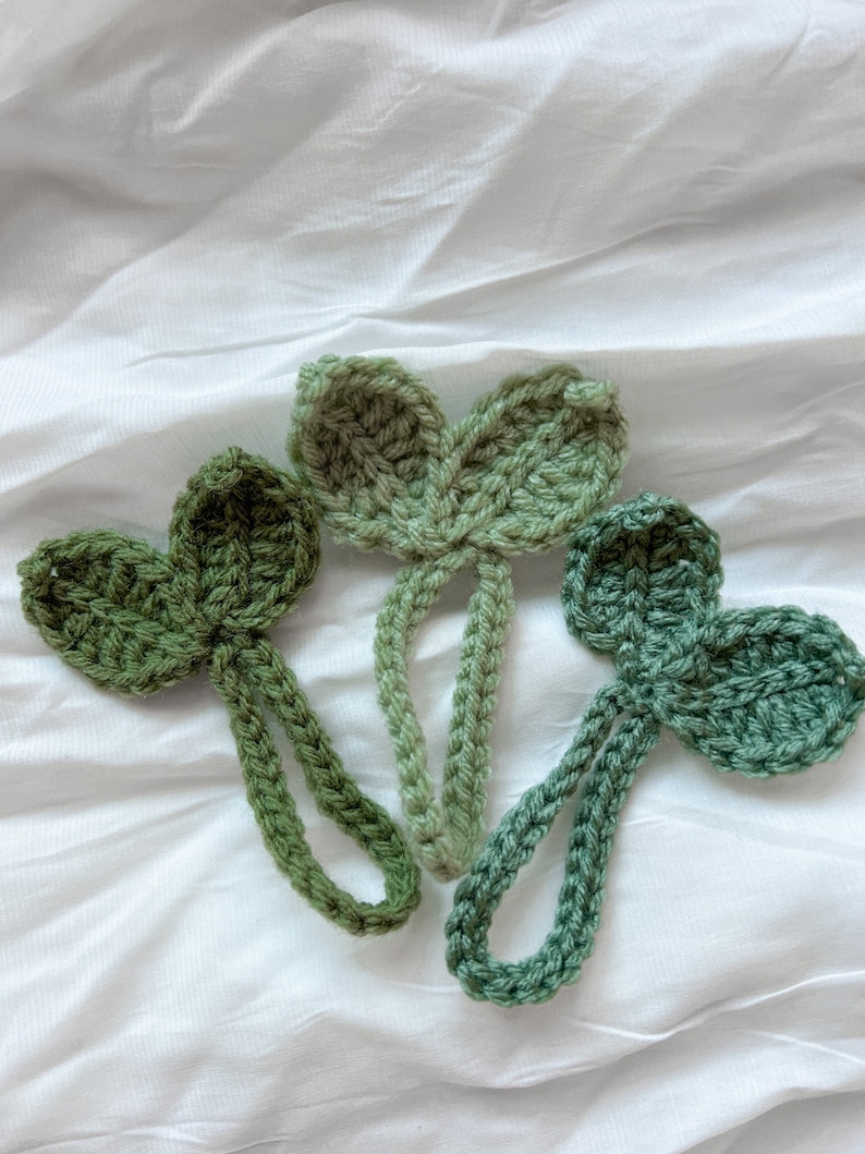 Crochet Sprout Leaf Headphone Accessory – Cottagecore Cable Organizer ...