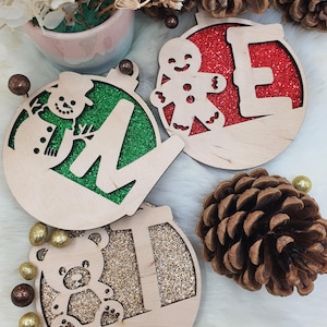 Personalized Christmas bauble - 1st Christmas - Baby Christmas bauble - Christmas decoration - Initials