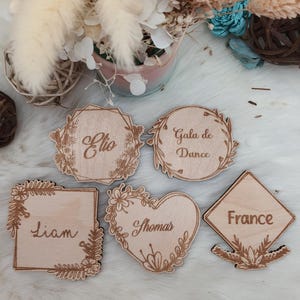 Marque place mariage - Marque place personnalisé - Marque place bois - Prénom personnalisé