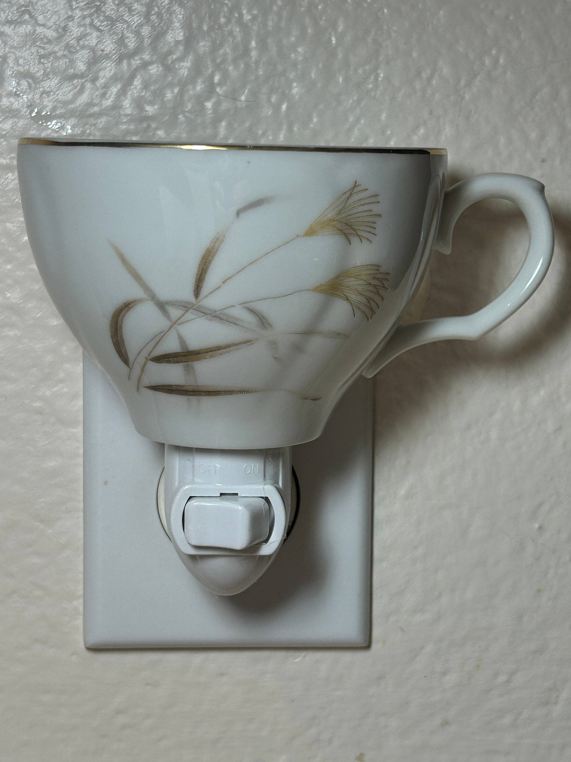 Cup of Joe Stained Glass Coffee Cup Night Light Mother's Day 