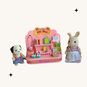 sylvanian families calico critters village gift shop set