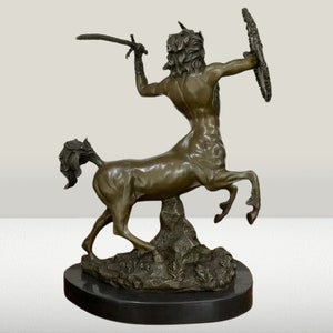 Antoine-Louis Barye Centaur Bronzestatue 45 cm Große Tierbronzeskulptur Centaur Bianor Bronzestatue auf Marmorsockel Griechische Mythologie